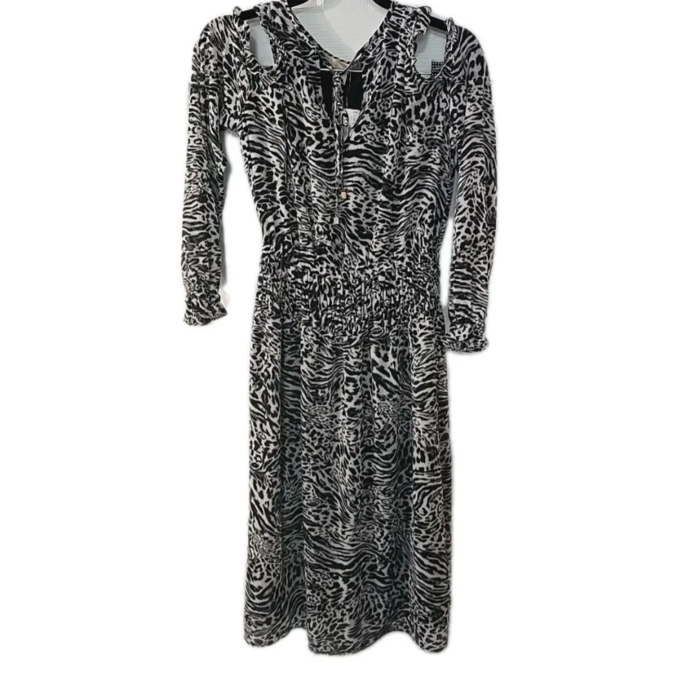 Michael Kors Black Zebra Print Cold-shoulder Smocked Fit &‎ Flare Dress Sz S NWT